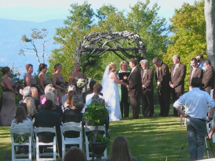 Beech Mountain Weddings
May 2009